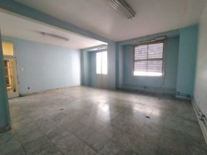 Apartamento com 280m², 4 dormitórios no bairro Centro Histórico em Porto Alegre para Alugar