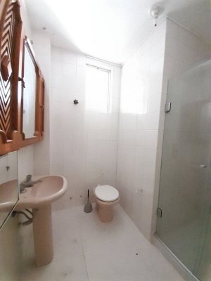 Apartamento com 84m², 2 dormitórios no bairro Centro Histórico em Porto Alegre para Alugar