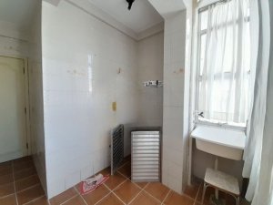 Apartamento com 84m², 2 dormitórios no bairro Centro Histórico em Porto Alegre para Alugar