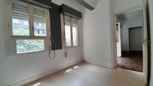 Apartamento com 85m², 3 dormitórios no bairro Centro Histórico em Porto Alegre para Alugar