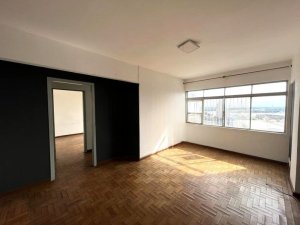 Apartamento com 102m², 2 dormitórios no bairro Centro Histórico em Porto Alegre para Alugar