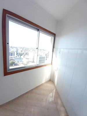 Apartamento com 63m², 2 dormitórios no bairro Centro Histórico em Porto Alegre para Alugar