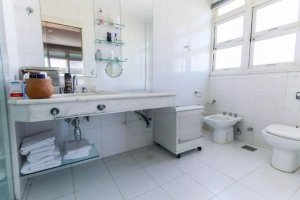 Apartamento com 280m², 3 dormitórios no bairro Farroupilha em Porto Alegre para Alugar