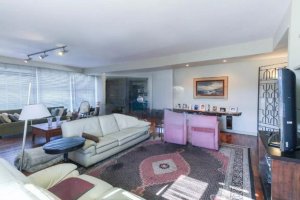 Apartamento com 280m², 3 dormitórios no bairro Farroupilha em Porto Alegre para Alugar