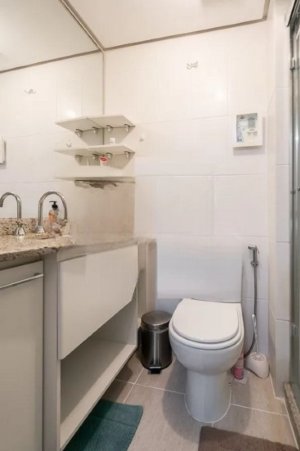 Apartamento com 53m², 1 dormitório no bairro Menino Deus em Porto Alegre para Alugar