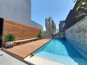 Apartamento com 70m², 2 dormitórios no bairro Menino Deus em Porto Alegre para Alugar