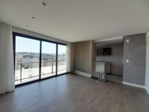 Apartamento com 70m², 2 dormitórios no bairro Menino Deus em Porto Alegre para Alugar