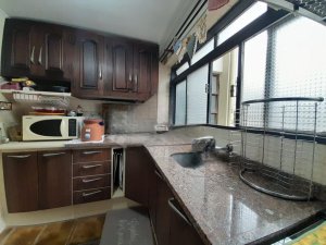 Apartamento com 180m², 2 dormitórios no bairro Menino Deus em Porto Alegre para Alugar