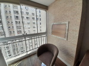 Apartamento com 62m², 2 dormitórios no bairro Passo da Areia em Porto Alegre para Alugar