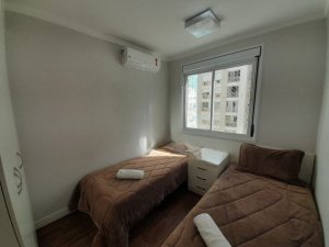 Apartamento com 62m², 2 dormitórios no bairro Passo da Areia em Porto Alegre para Alugar