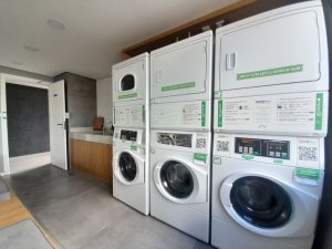 Apartamento com 41m², 1 dormitório no bairro Azenha em Porto Alegre para Alugar