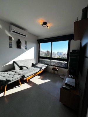 Apartamento com 41m², 1 dormitório no bairro Azenha em Porto Alegre para Alugar