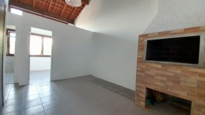 Apartamento com 39m², 1 dormitório no bairro Teresópolis em Porto Alegre para Alugar