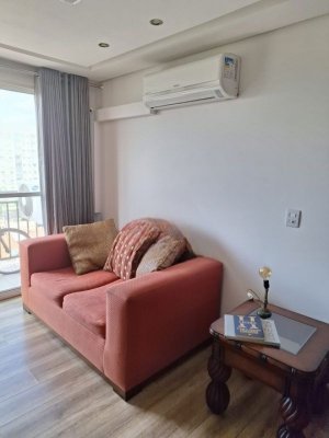 Apartamento com 67m², 3 dormitórios no bairro Camaquã em Porto Alegre para Alugar