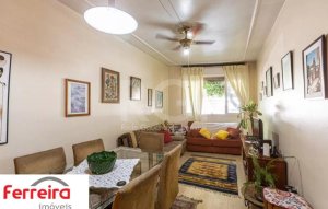 Apartamento com 83m², 3 dormitórios no bairro Moinhos de Vento em Porto Alegre para Comprar