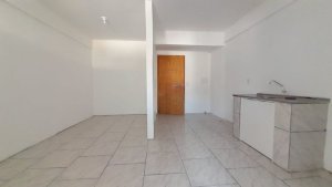 Apartamento com 39m², 1 dormitório no bairro Teresópolis em Porto Alegre para Alugar