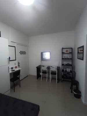 Apartamento com 33m², 1 dormitório no bairro Centro Histórico em Porto Alegre para Alugar