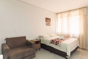 Apartamento com 28m², 1 dormitório no bairro Farroupilha em Porto Alegre para Alugar