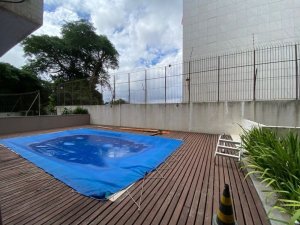 Apartamento com 272m², 4 dormitórios no bairro Chácara das Pedras em Porto Alegre para Alugar
