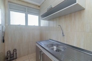 Apartamento com 26m², 1 dormitório no bairro Menino Deus em Porto Alegre para Alugar