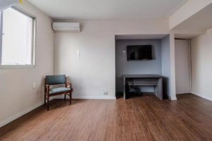 Apartamento com 37m², 1 dormitório no bairro Centro Histórico em Porto Alegre para Alugar