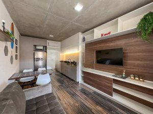 Apartamento com 33m², 1 dormitório no bairro Azenha em Porto Alegre para Alugar