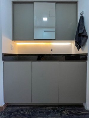 Apartamento com 33m², 1 dormitório no bairro Azenha em Porto Alegre para Alugar