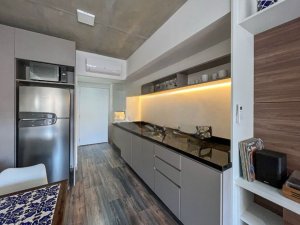 Apartamento com 33m², 1 dormitório no bairro Azenha em Porto Alegre para Alugar