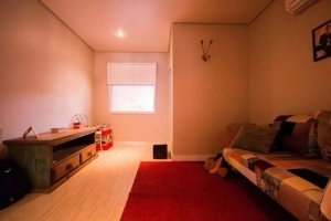 Casa com 400m², 5 dormitórios no bairro Jardim Carvalho em Porto Alegre para Alugar