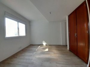 Casa com 273m², 4 dormitórios no bairro Praia de Belas em Porto Alegre para Alugar