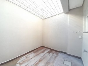 Casa com 273m², 4 dormitórios no bairro Praia de Belas em Porto Alegre para Alugar