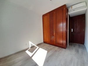 Casa com 273m², 4 dormitórios no bairro Praia de Belas em Porto Alegre para Alugar