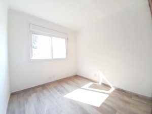 Casa com 273m², 4 dormitórios no bairro Praia de Belas em Porto Alegre para Alugar