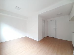Apartamento com 28m², 1 dormitório no bairro Centro Histórico em Porto Alegre para Alugar