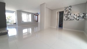 Casa com 200m², 2 dormitórios no bairro Hípica em Porto Alegre para Alugar