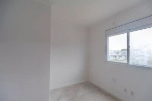 Casa com 87m², 2 dormitórios no bairro Vila Nova em Porto Alegre para Alugar