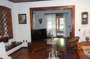 Casa com 600m², 5 dormitórios no bairro Boa Vista em Porto Alegre para Alugar