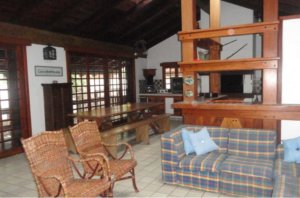 Casa com 600m², 5 dormitórios no bairro Boa Vista em Porto Alegre para Alugar