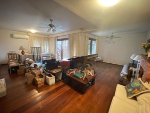 Casa com 230m², 3 dormitórios no bairro Santa Tereza em Porto Alegre para Alugar