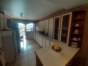 Casa com 200m², 4 dormitórios no bairro Santo Antonio em Porto Alegre para Alugar