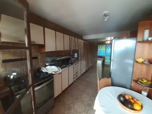 Casa com 200m², 4 dormitórios no bairro Santo Antonio em Porto Alegre para Alugar