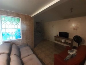 Casa com 200m², 4 dormitórios no bairro Santo Antonio em Porto Alegre para Alugar