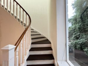 Casa comercial com 250m² no bairro Moinhos de Vento em Porto Alegre para Alugar