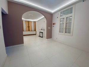 Casa comercial com 250m² no bairro Moinhos de Vento em Porto Alegre para Alugar