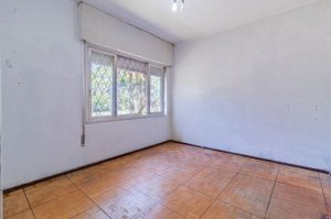 Casa com 120m², 2 dormitórios no bairro Vila Assunção em Porto Alegre para Alugar