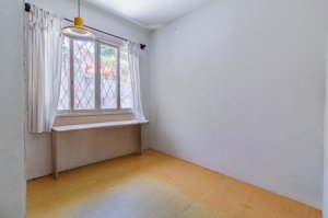 Casa com 120m², 2 dormitórios no bairro Vila Assunção em Porto Alegre para Alugar