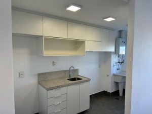Apartamento com 56m², 2 dormitórios no bairro São Sebastião em Porto Alegre para Alugar