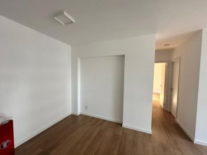 Apartamento com 56m², 2 dormitórios no bairro São Sebastião em Porto Alegre para Alugar
