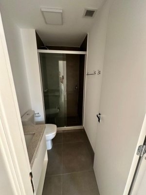 Apartamento com 56m², 2 dormitórios no bairro São Sebastião em Porto Alegre para Alugar