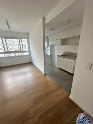Apartamento com 56m², 2 dormitórios no bairro São Sebastião em Porto Alegre para Alugar